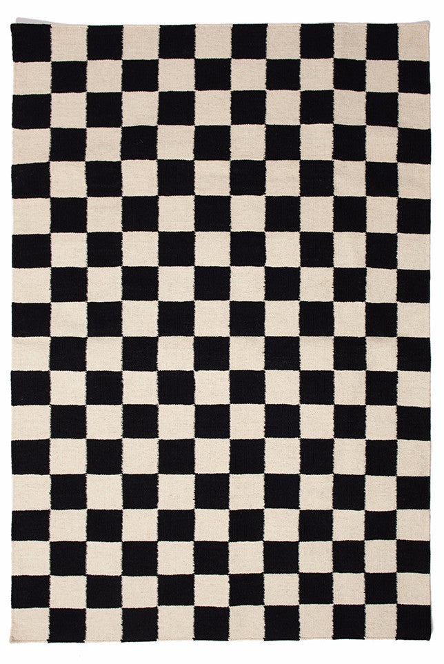 Checkmate Vinyl Rug Tempaper Brown/White Rectangle 1'8 x 2'6